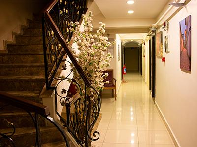 Gaziantep'te Tarihi Doku ve Modern Konforun Buluştuğu Büyük Veliç Otel